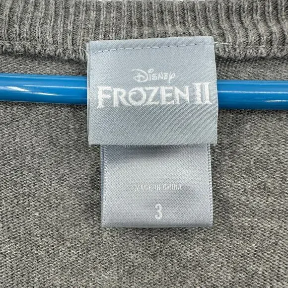 Disney Frozen II‎ x Torrid Size 3 3XL V Neck Pullover Sweater Gray White Black - Picture 4 of 4